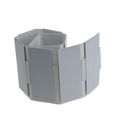 868MHz Druckbares UHF Anti-Metall-Tag Maßgeschneiderte Größe Passive RFID-PET-Tags